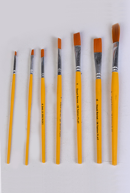 28 Series Golden Taklon Hair Set of 7 Brushes Flat